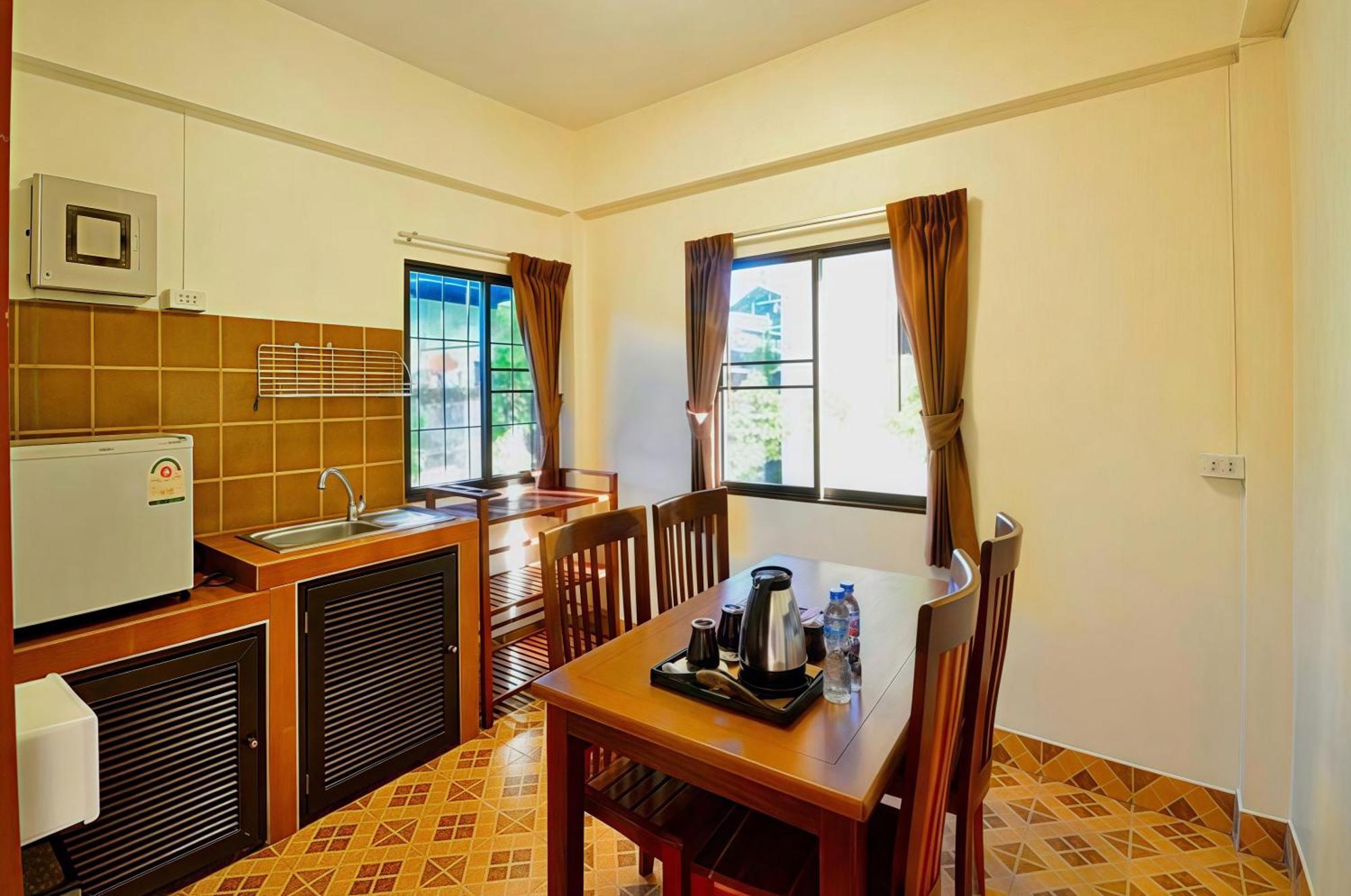 Avila Resort Pattaya Bãi biển Jomtien Phòng bức ảnh