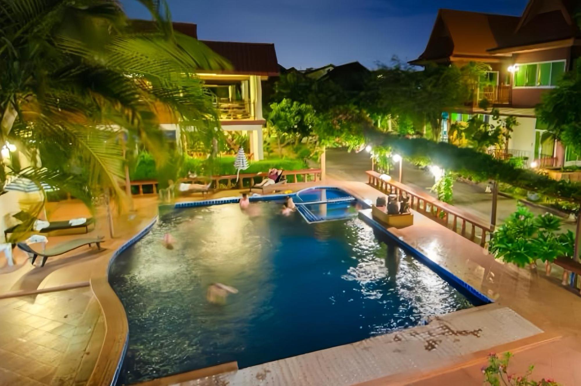Avila Resort Pattaya Bãi biển Jomtien Ngoại thất bức ảnh