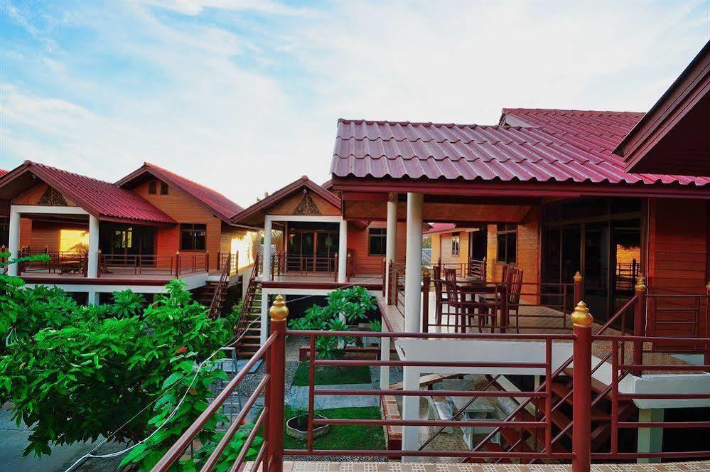 Avila Resort Pattaya Bãi biển Jomtien Ngoại thất bức ảnh